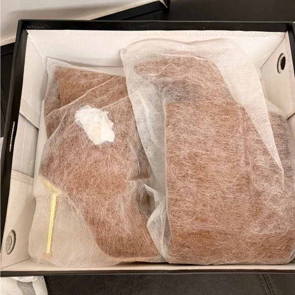 NWT Liliana Tan Suede Heeled Boots - Picture 12 of 12